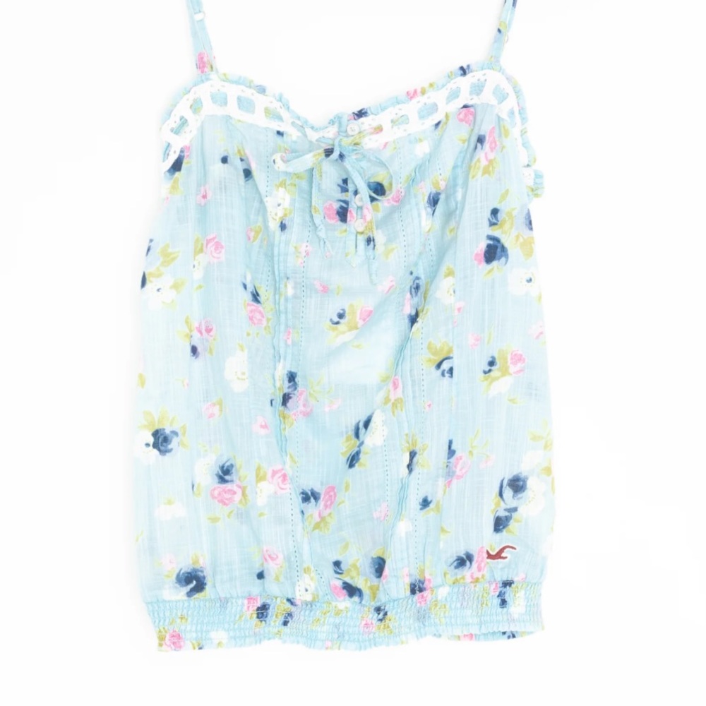 Very cute tank top for a girl.